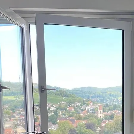 Stylish Flat Close To Basel With A Stunning View Weil am Rhein