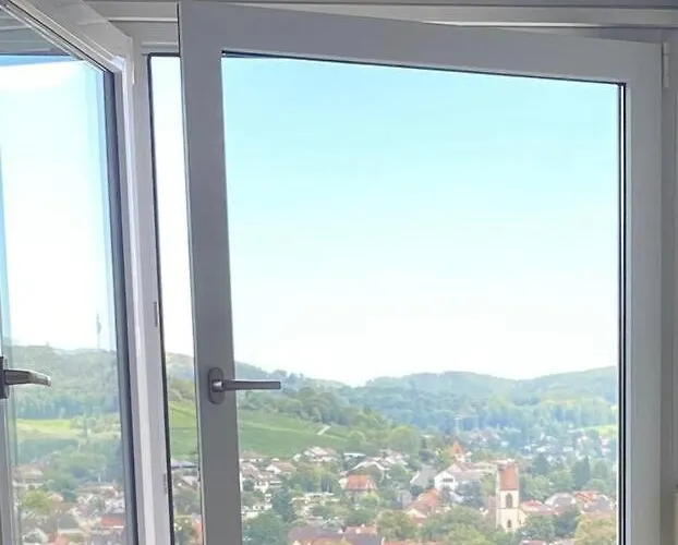 Stylish Flat Close To Basel With A Stunning View Weil am Rhein