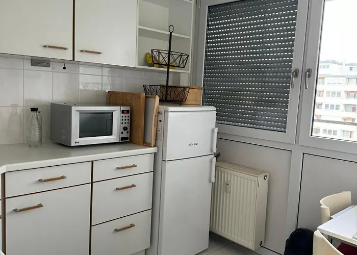 Stylish Flat Close To Basel With A Stunning View Weil am Rhein